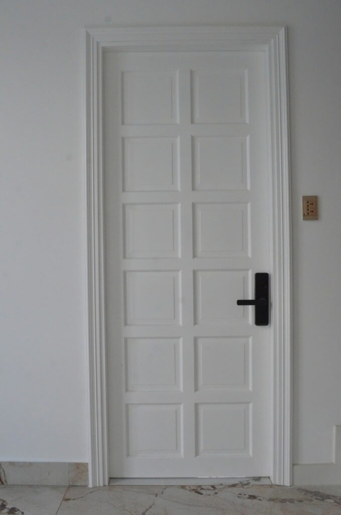 Cửa gỗ, tháo dỡ và vận chuyển tổng chi phí 187,2 triệu VNĐ